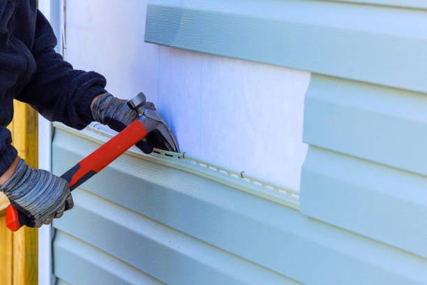 Reliable Vinyl Siding contractor in Lake Oswego, OR by Squared Siding